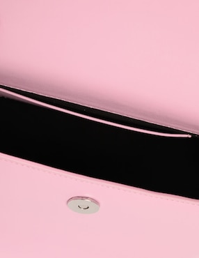 Bolsa flap Yuzefi Pretzel de piel para mujer