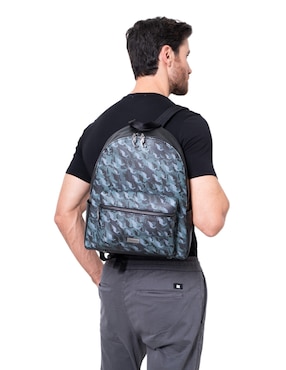 Mochila casual Pineda Covalin para hombre