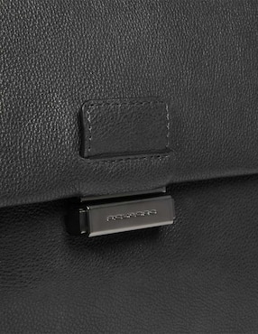 Porta documentos Piquadro con clip