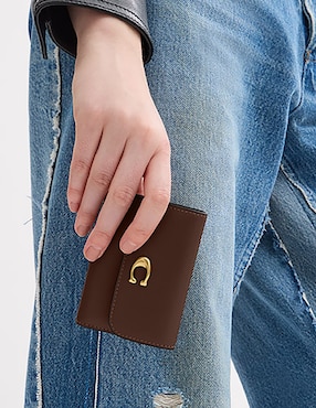 Cartera Coach Refined Calf Leather para mujer