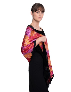 Chalina Pineda Covalin estampado floral