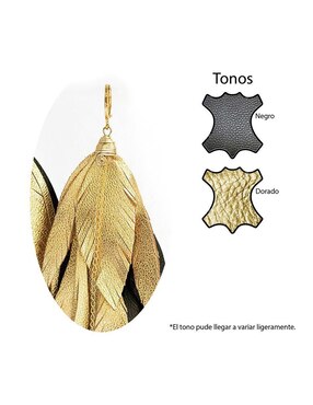 Aretes largos de pluma Vangania de piel con acabado baño de oro 18k