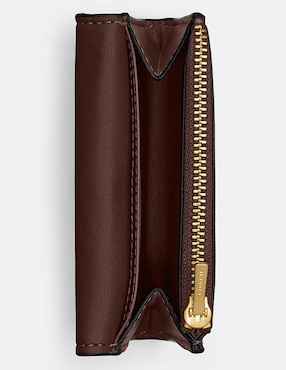 Tarjetero Coach piel Essential Flap para mujer