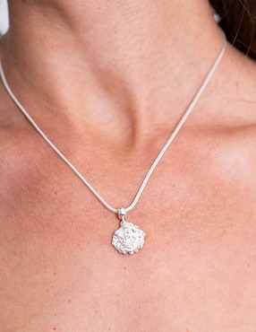 Charm de flor Pineda Covalin cempasúchil de plata P 925 zirconia