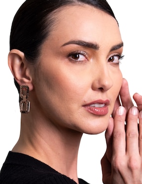 Aretes largos cuadrados Pineda Covalin Mariposa baño de oro rosa 10 k