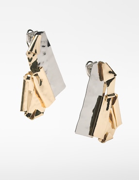 Aretes largos Adolfo Dominguez