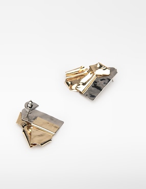 Aretes cortos Adolfo Dominguez