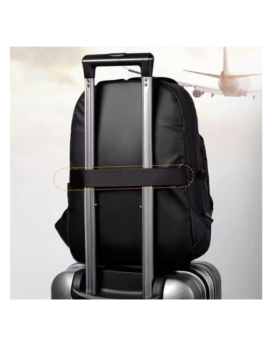 Mochila con portalaptop impermeable unisex 2