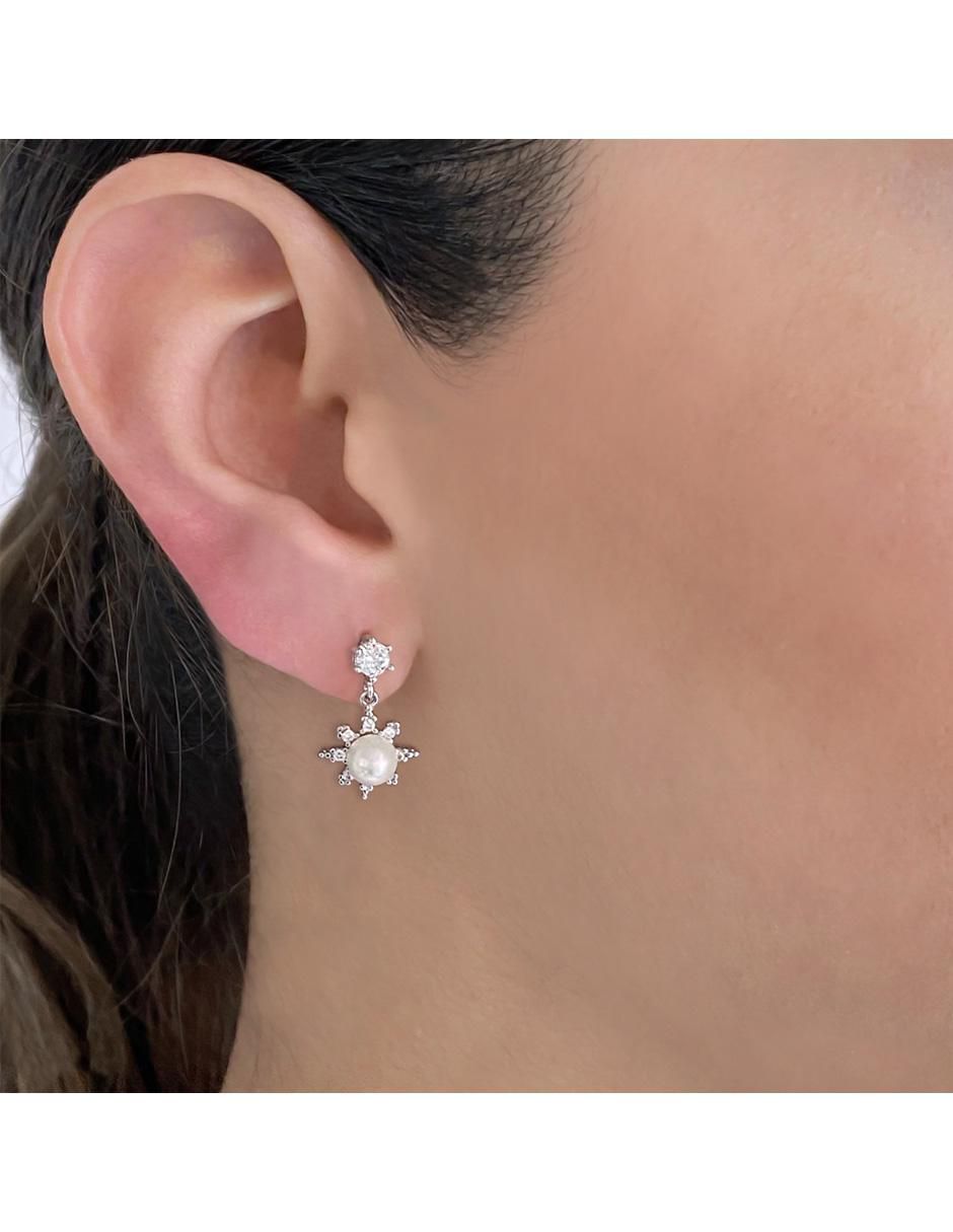 Aretes de estrella con acabado baño rodio zirconia 3