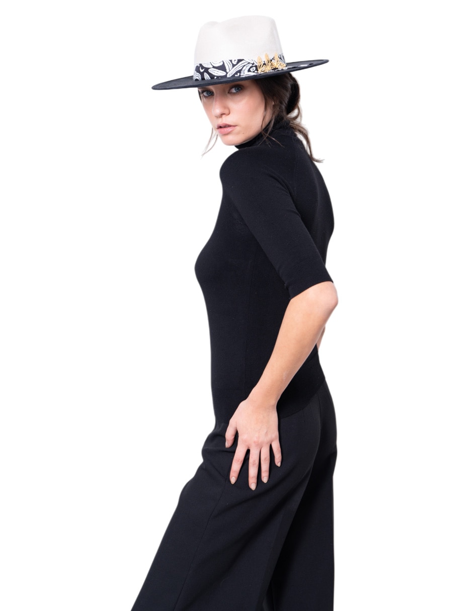 Sombrero 4