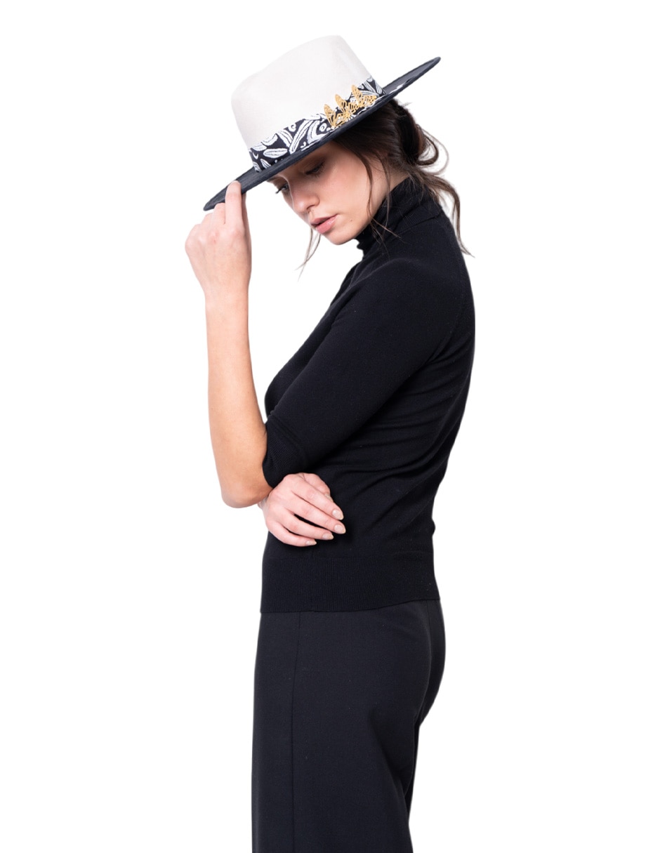 Sombrero 6