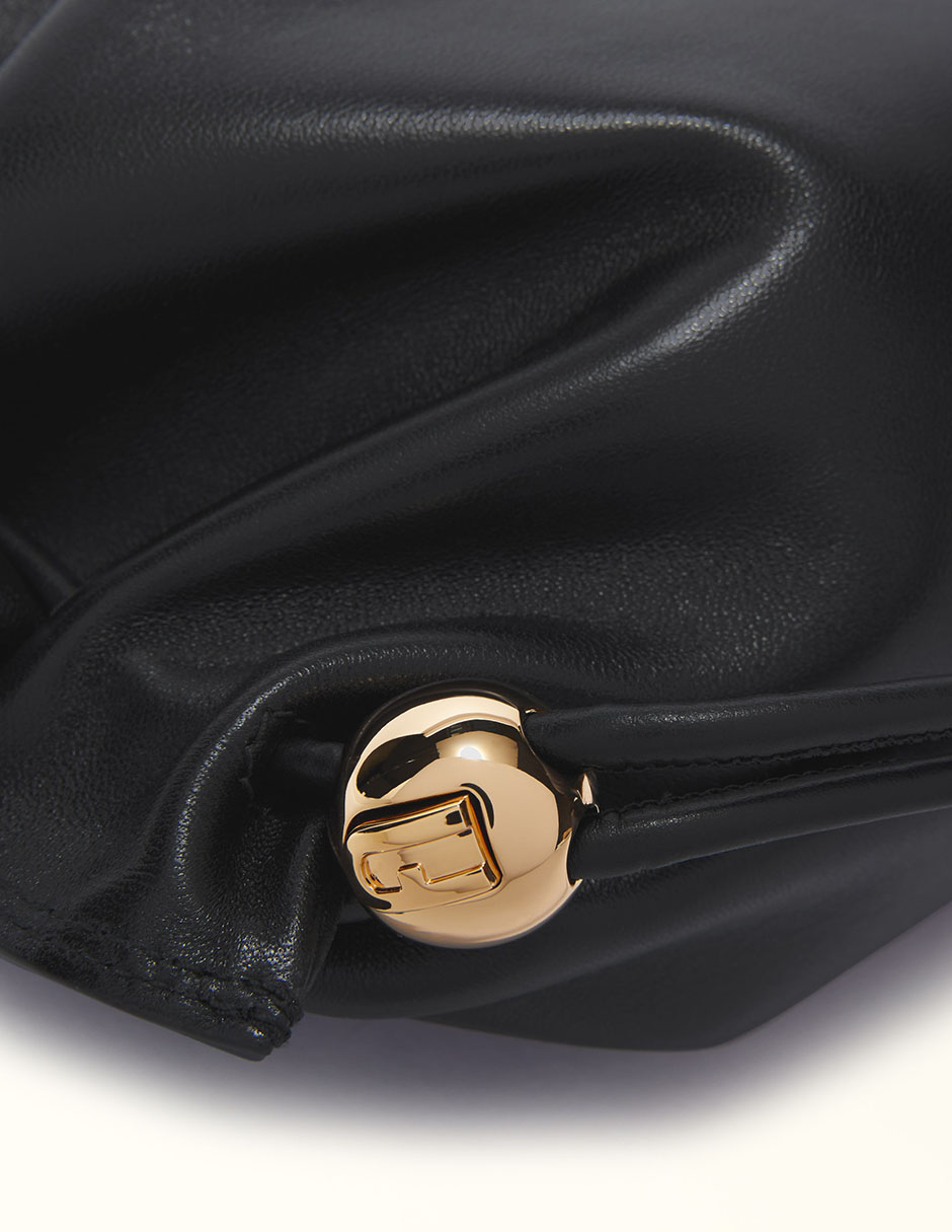 Bolsa bucket de piel para mujer 4