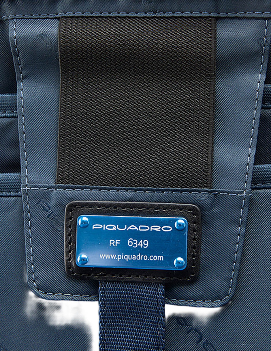 Mochila con portalaptop para hombre 4