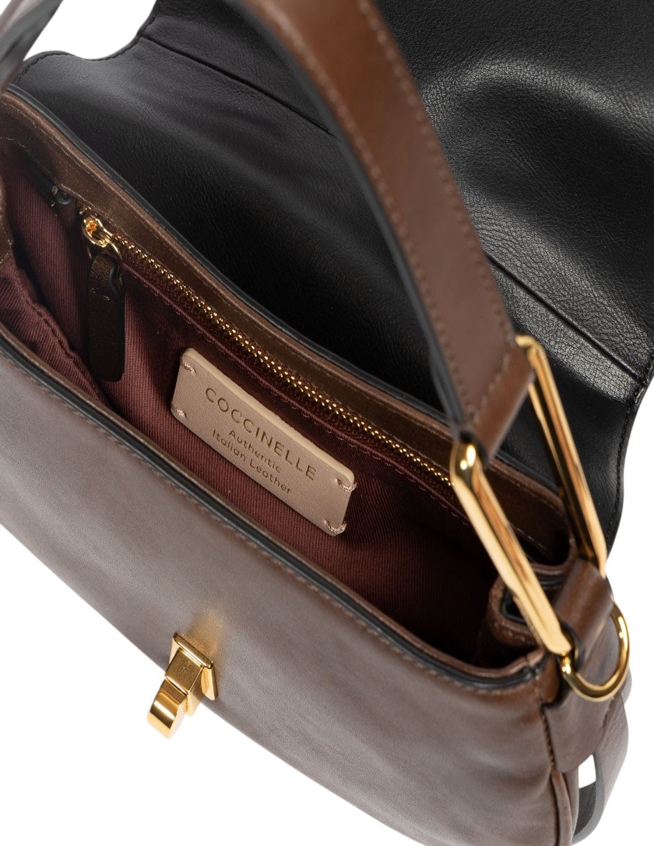 Bolsa crossbody Coccinelle Magie Vintage de piel para mujer 3
