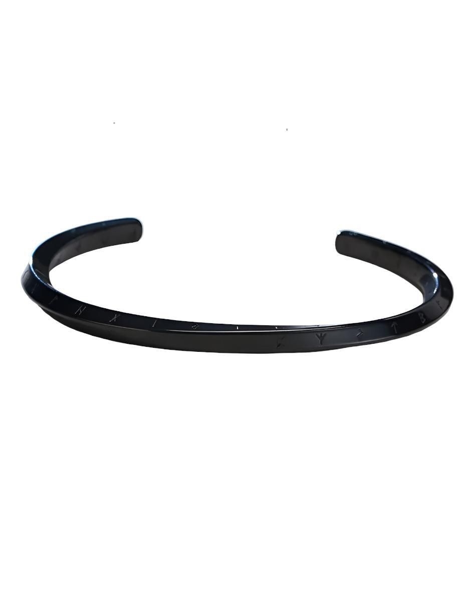 Brazalete Xtllar con acabado pulido