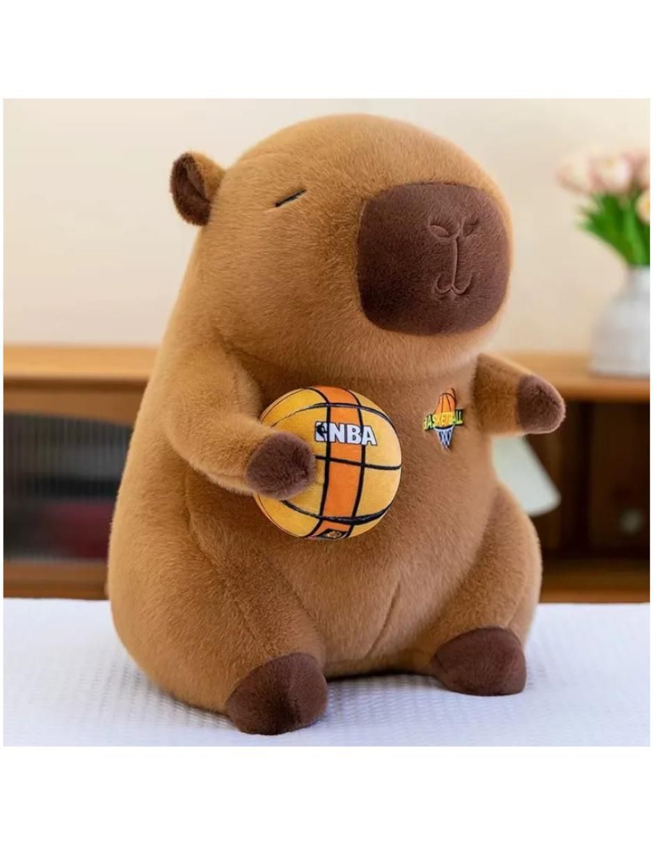 Peluche de capibara hecho a mano 3