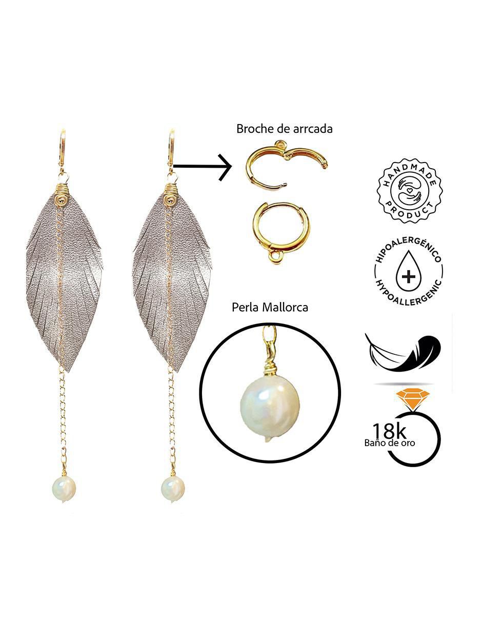 Set de aretes de pluma con acabado Baño de Oro Perla 3