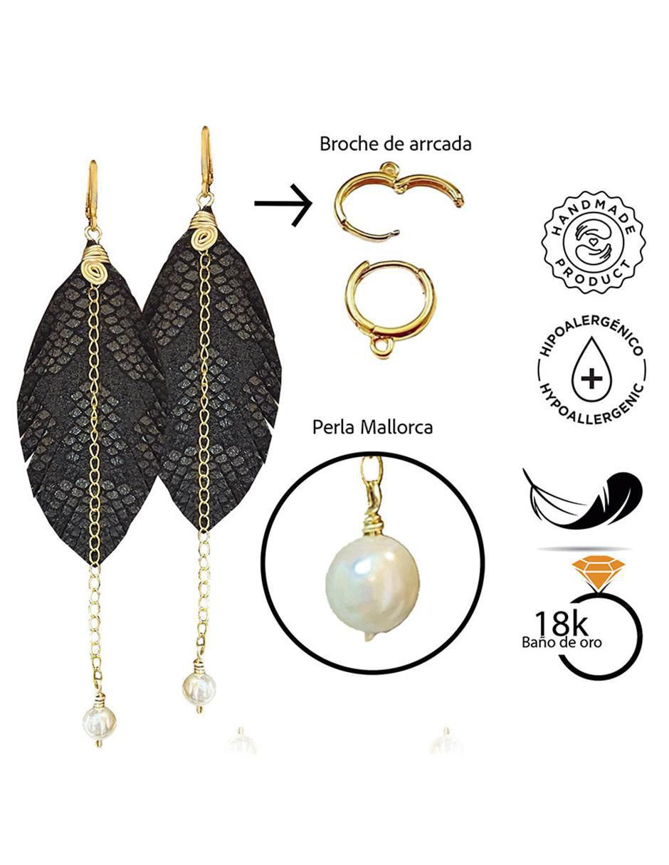 Set de aretes de pluma d con acabado Baño de Oro Perla 3