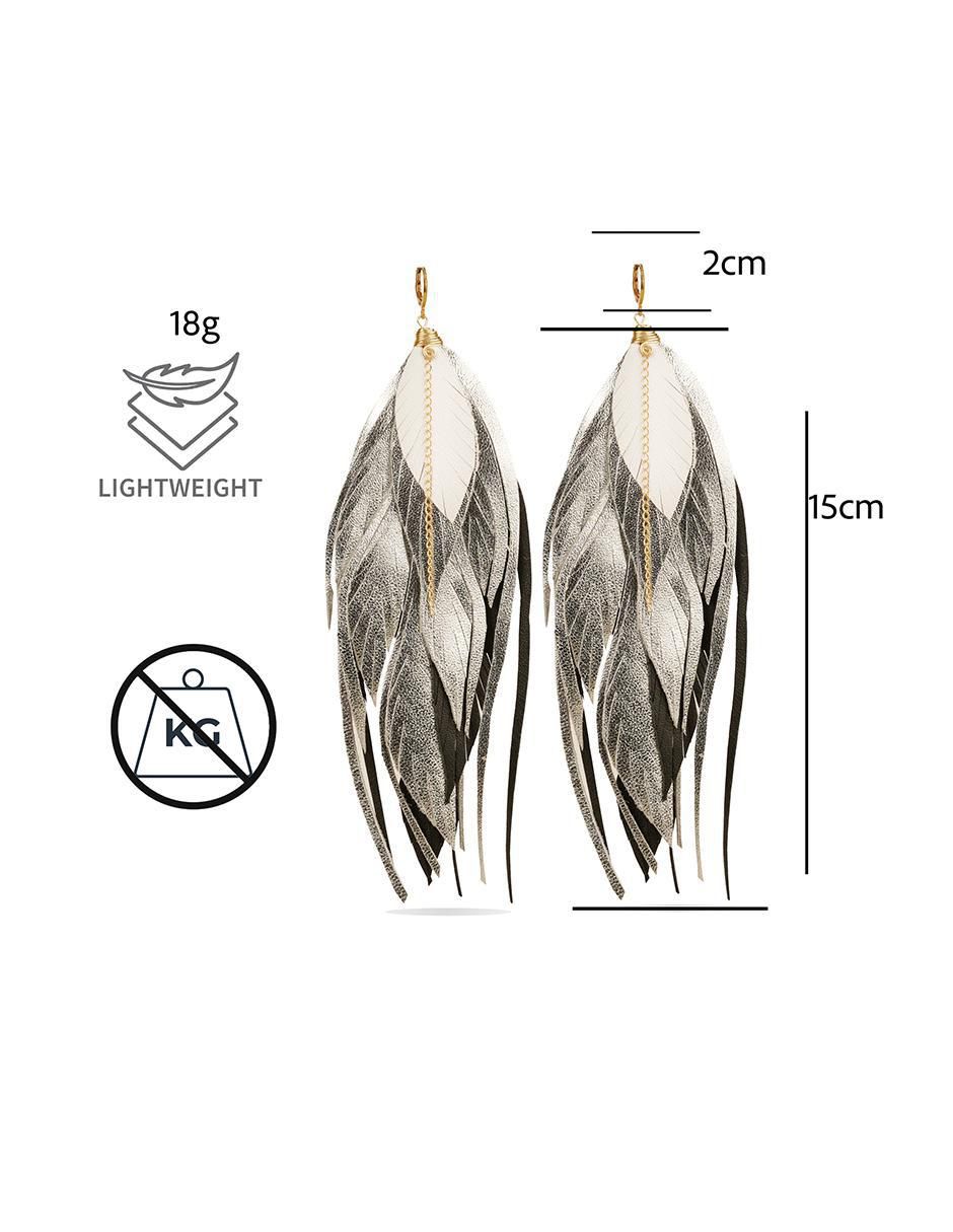 Aretes Largos de pluma de piel con acabado baño de oro 18k 6