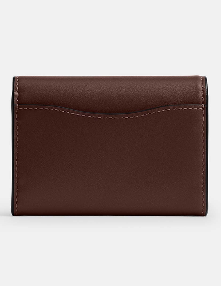 Tarjetero piel Essential Flap para mujer 2