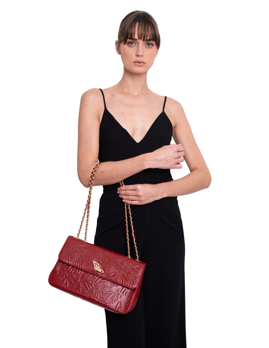 Bolsa crossbody grabado mariposa de piel para mujer 12