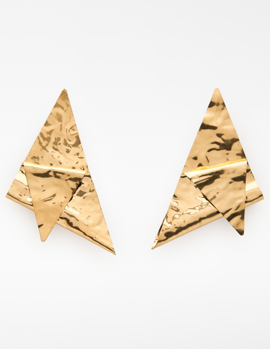 Aretes largos triangulares