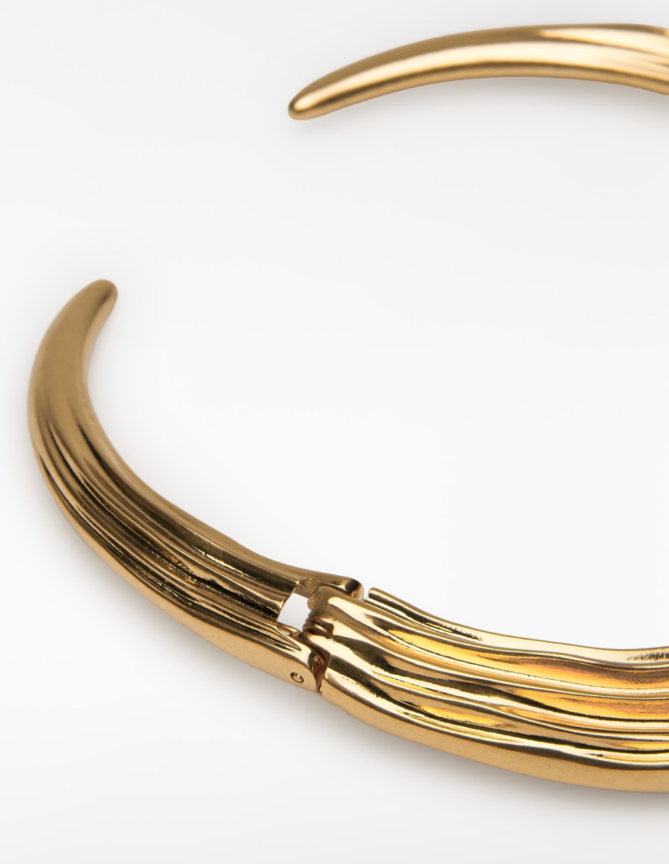 Collar 3