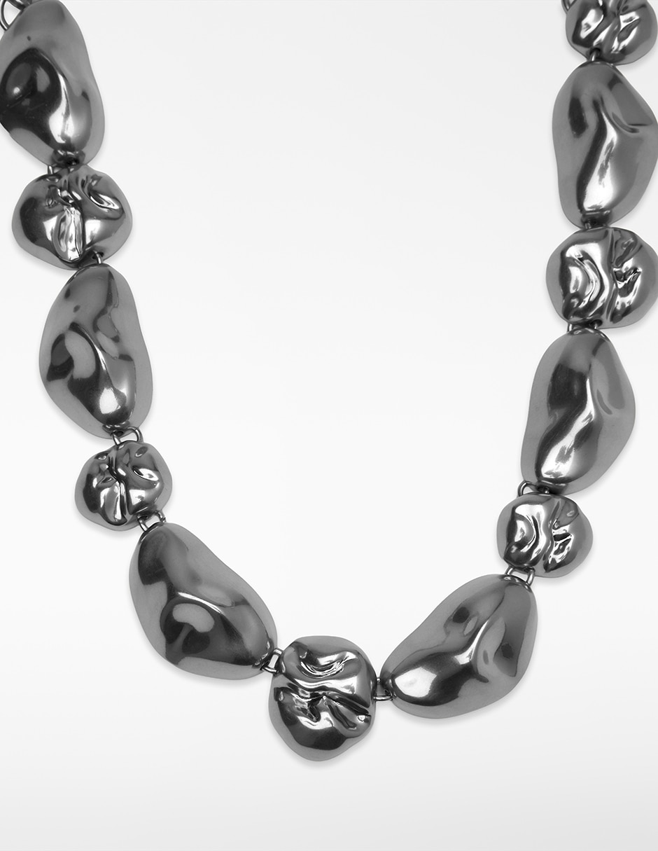 Collar 4