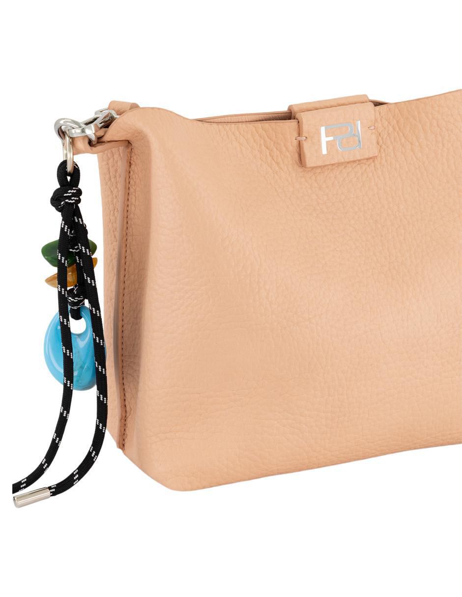 Bolsa shoulder de piel vegana para mujer 4
